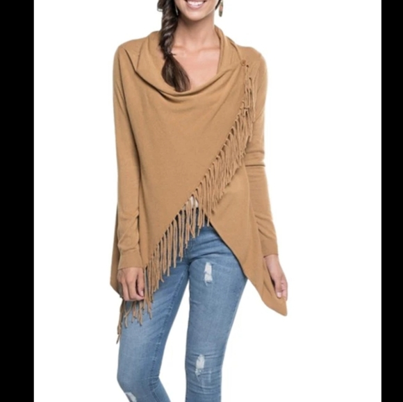 lovestitch Sweaters - Vici LOVESTITCH carmel fringe cardigan